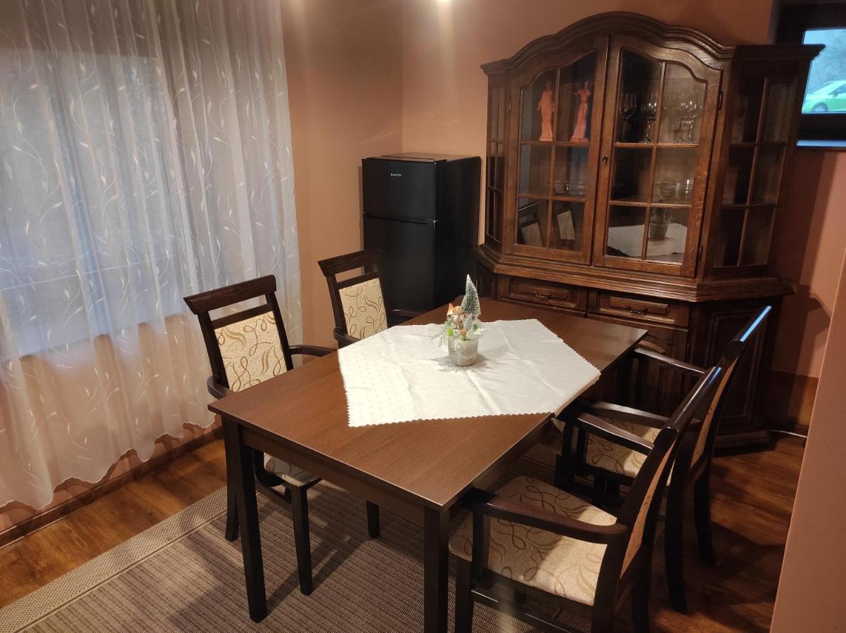 Mátyás Apartman Tata Exterior foto